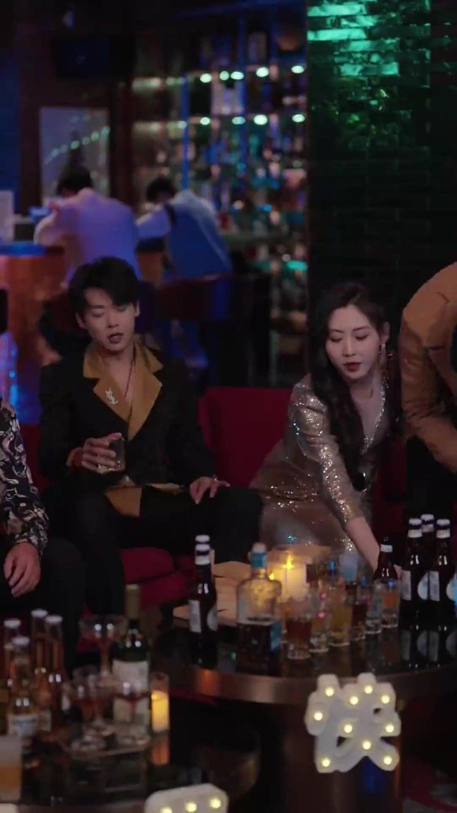 偷偷翘嘴，暗恋哥他爽到了第31-60集