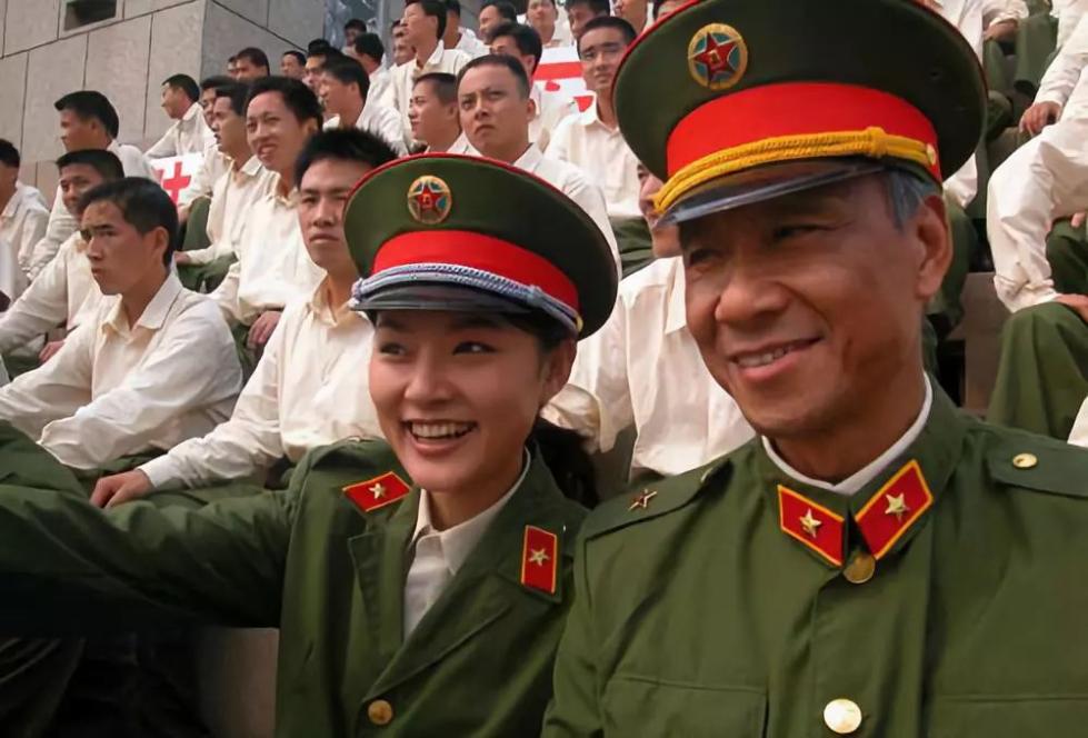 穿警服的那些女孩儿第02集